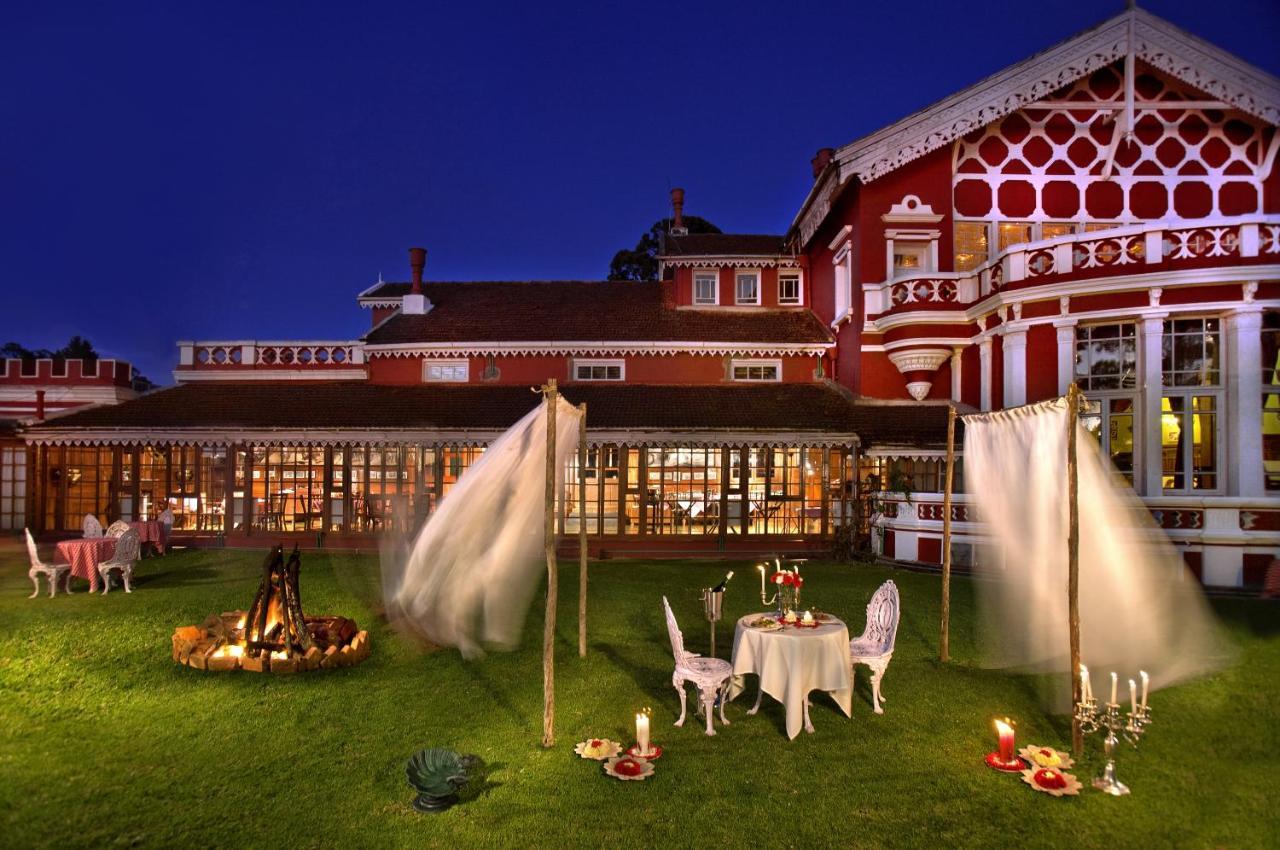 Welcomheritage Fernhills Royal Palace 우티 외부 사진