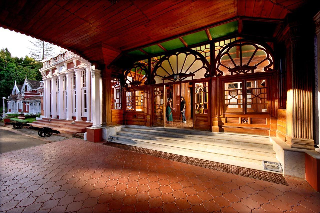 Welcomheritage Fernhills Royal Palace 우티 외부 사진